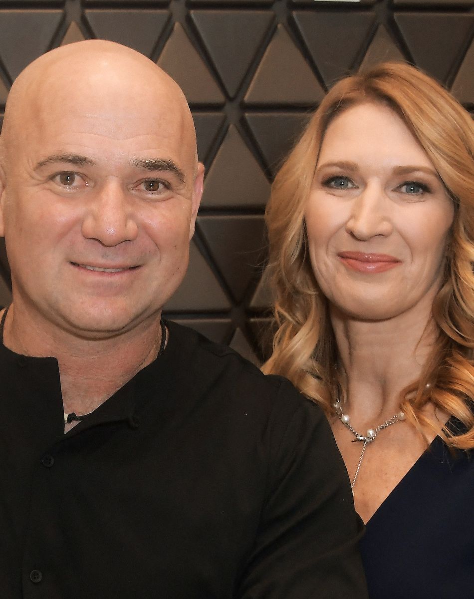 Andre Agassi et sa femme Steffi Graf à l'inauguration d'une nouvelle boutique Longines à Las Vegas le 31 octobre 2018.