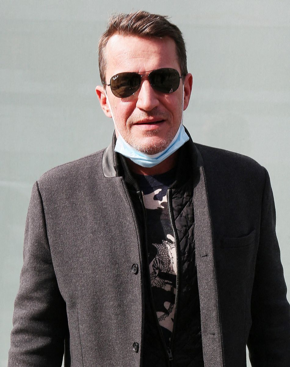 Benjamin Castaldi quitte les studios de RMC à Paris, France, le 25 février 2021. © Panoramic/Bestimage