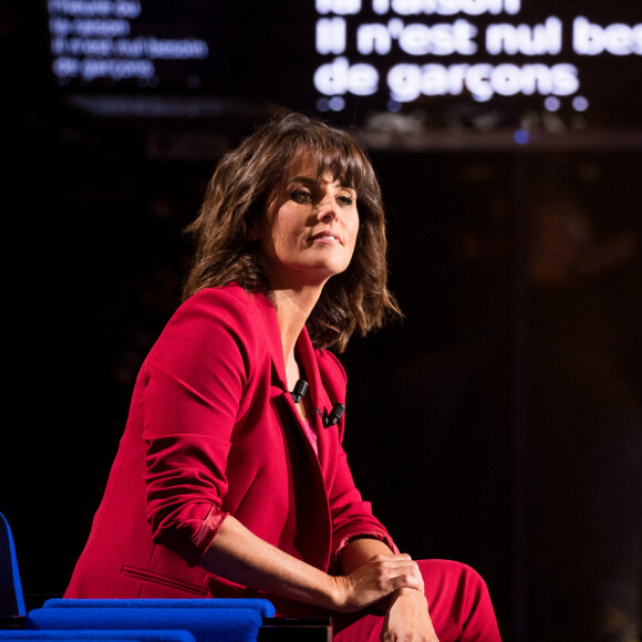 Exclusif - Faustine Bollaert - Enregistrement de l'émission "La boite à secrets" N°2, présentée par F.Bollaert, diffusée le 20 décembre sur France 3 en prime time. Le 8 octobre 2019 © Tiziano Da Silva / Bestimage 