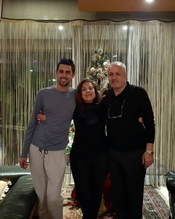 Nayel Nassar et ses parents.