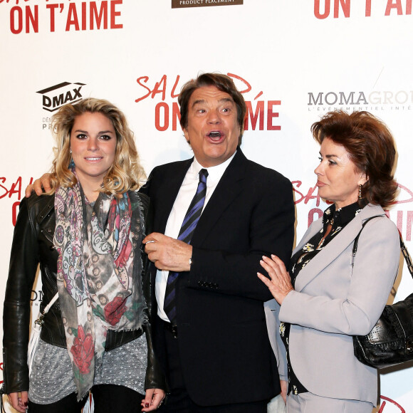Bernard Tapie avec sa femme Dominique et sa fille Sophie - Avant-première de "Salaud on t'aime" à l'UGC Normandie sur les Champs-Elysées à Paris.