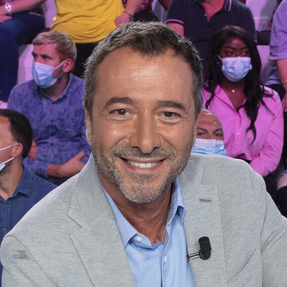 Exclusif - Bernard Montiel - Première émission de la 12ème saison de TPMP (Touche pas à Mon Poste) diffusée en direct sur C8 le 30 août 2021. © Jack Tribeca / Bestimage 