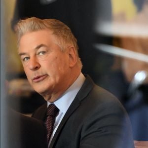 Exclusif - Alec Baldwin sur le tournage de la série "Dr Death" à New York