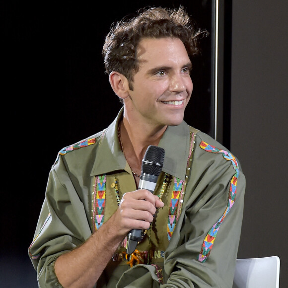 Mika sur le plateau de l'émission "Il tempo delle donne" à Milan. Le 16 septembre 2021