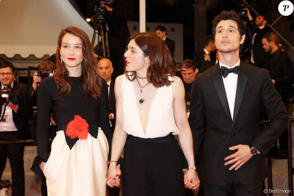Anaïs Demoustier, Valérie Donzelli, Jérémie Elkaïm - Montée des marches du film &quot;Marguerite &amp;amp; Julien&quot; lors du 68e Festival de Cannes. Le 19 mai 2015.