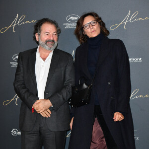 Inès de la Fressange et son compagnon Denis Olivennes - Avant-Première du film "Aline" au Grand Rex à Paris  © Veeren/Bestimage