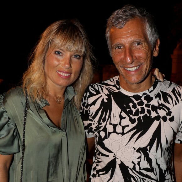 Exclusif - Nagui et sa femme Mélanie Page - F.Xavier Demaison et F. Berléand dans la pièce "Par le Bout du Nez" lors du Festival de Ramatuelle, le 2 août 2020. © Luc Boutria / Nice Matin / Bestimage