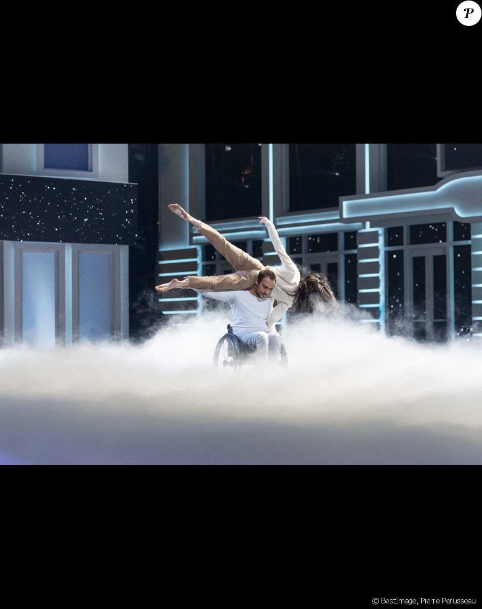 Exclusif - Elisa & Florent - Enregistrement de l'émission "Spectaculaire" à Paris, qui sera diffusée le 30 octobre sur France 2 © Pierre Perusseau / Bestimage