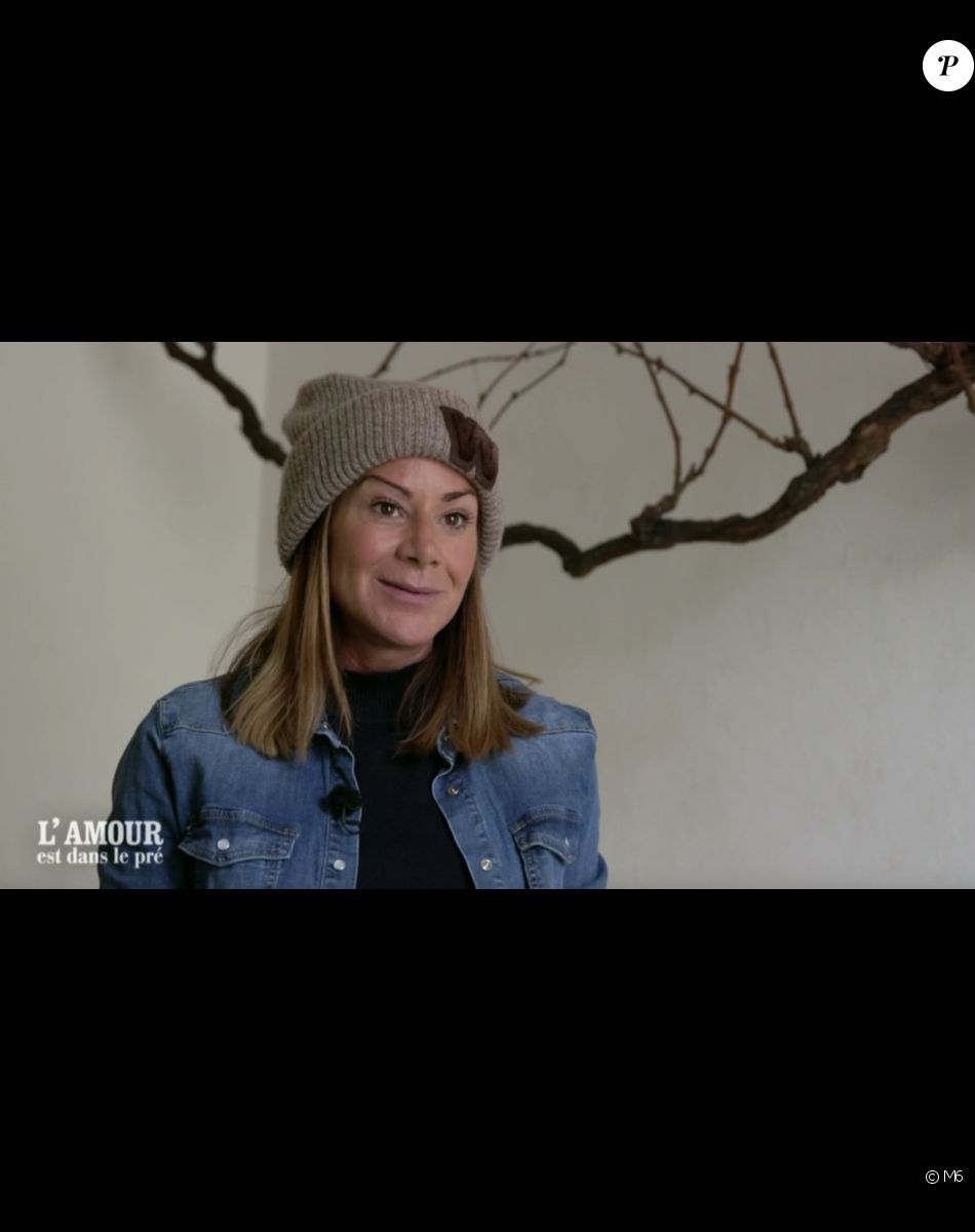 Jean-Daniel lors du séjour à la ferme avec ses prétendantes Zakia et Céline dans "L'amour est dans le pré" - Épisode du 8 novembre 2021, M6
