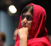 La prix Nobel de la Paix pakistanaise Malala Yousafzai lors de la conférence des pays donateurs pour les réfugiés syriens au centre de conférence Queen Elizabeth II à Londres, le 4 février 2016
