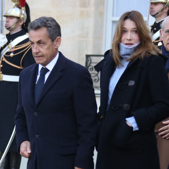 Nicolas Sarkozy et Carla Bruni Sarkozy - Réunion à l'Élysée avec les chefs d'État et de gouvernement étrangers et les hommes politiques français avant le début de la marche républicaine à Paris le 11 janvier 2015