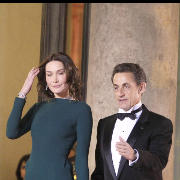 Nicolas Sarkozy et Carla Bruni-Sarkozy - Dîner d'état en l'honneur du président Medvedev à l'Elysée