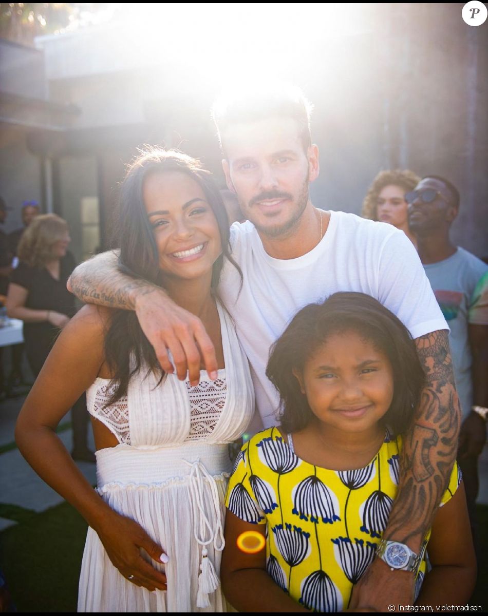 Violet Madison a posté cette photo de famille à l'occasion de la fête des Pères en juin 2021.