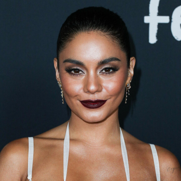 Vanessa Hudgens - Première du film "Tick, Tick...Boom" au TCL Chinese Theater à Los Angeles, le 10 novembre 2021.