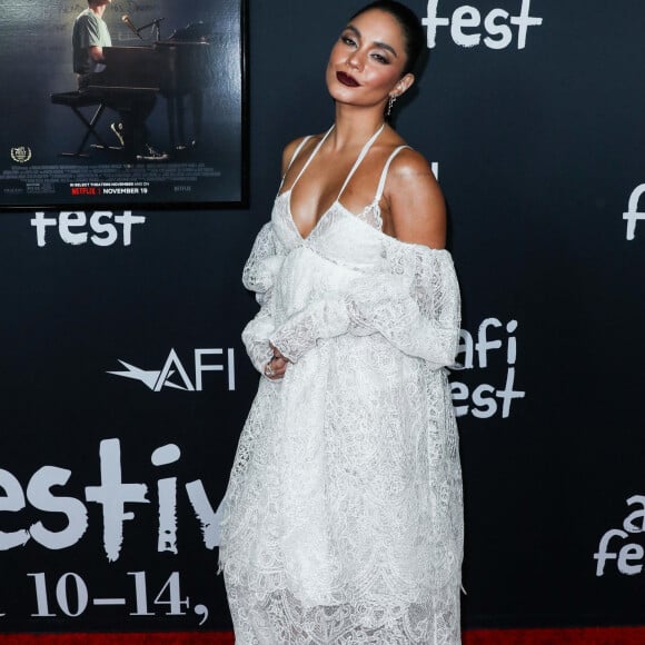 Vanessa Hudgens - Première du film "Tick, Tick...Boom" au TCL Chinese Theater à Los Angeles, le 10 novembre 2021.