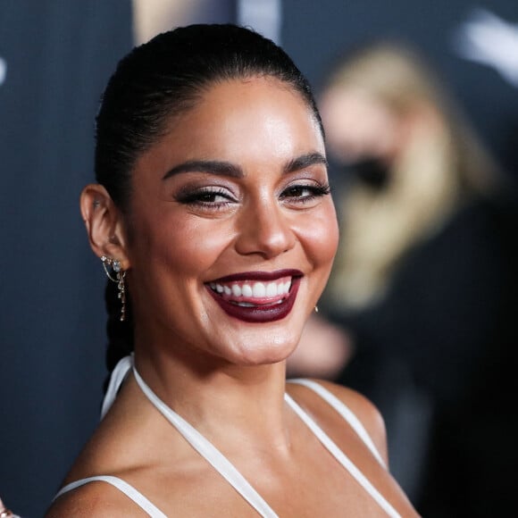 Vanessa Hudgens - Première du film "Tick, Tick...Boom" au TCL Chinese Theater à Los Angeles, le 10 novembre 2021.