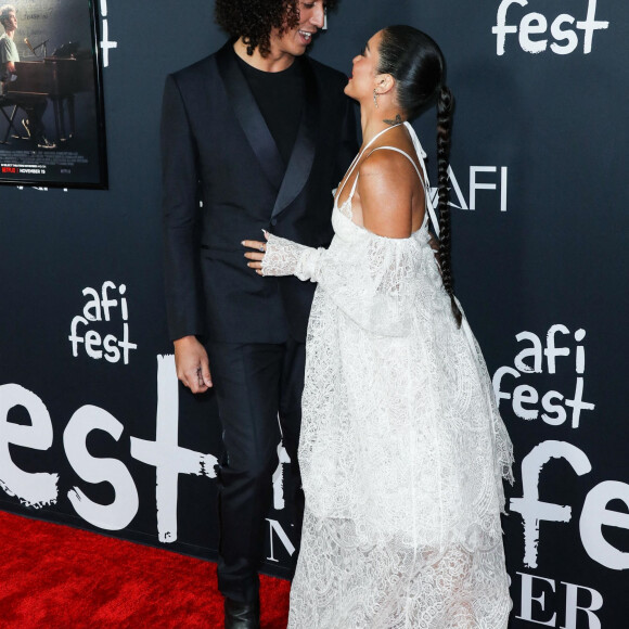 Cole Tucker, Vanessa Hudgens - Première du film "Tick, Tick...Boom" au TCL Chinese Theater à Los Angeles, le 10 novembre 2021.