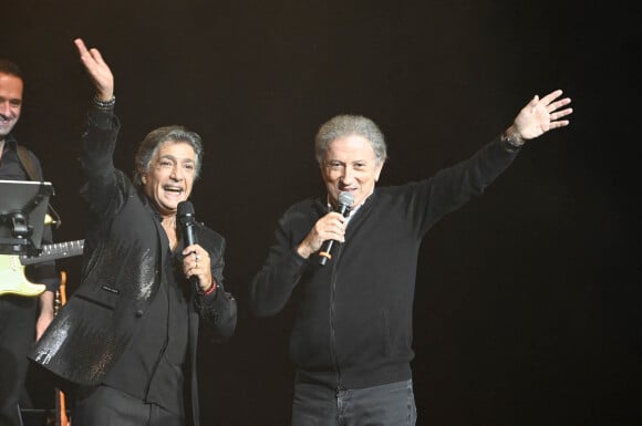 Exclusif - Frédéric François et Michel Drucker - Frédéric François en concert événement à l'Olympia à Paris le 30 octobre 2021 avant d'entamer une tournéee début 2022. © Coadic Guirec/Bestimage 