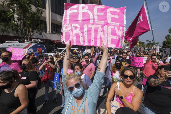 Manifestation des supporters de Britney Spears à Los Angeles, en faveur de la levée de la tutelle de son père. Le 29 septembre 2021.