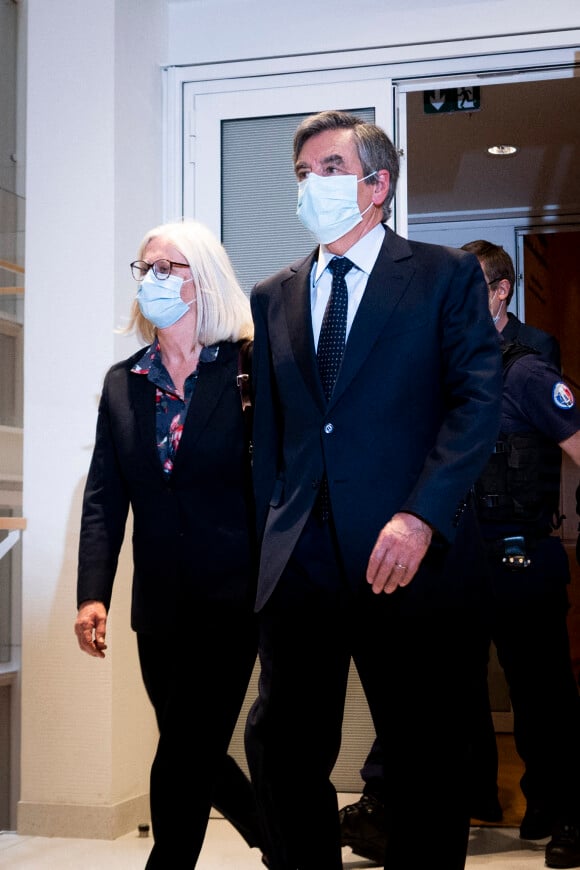 Sortie - Le jugement de l'ex-Premier ministre, François Fillon, sa femme Penelope et son ancien suppléant à l'Assemblée Marc Joulaud est rendu au tribunal correctionnel de Paris le 29 juin 2020.