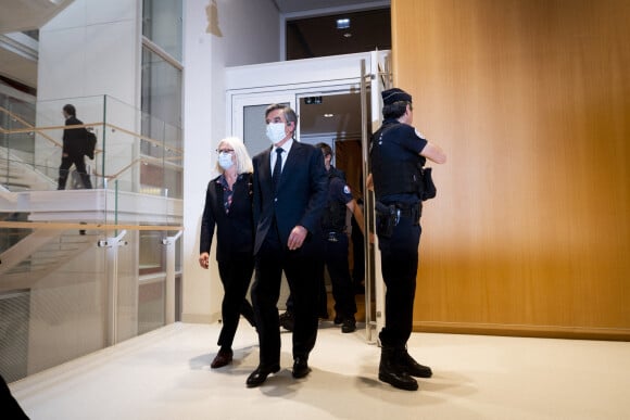 Sortie - Le jugement de l'ex-Premier ministre, François Fillon, sa femme Penelope et son ancien suppléant à l'Assemblée Marc Joulaud est rendu au tribunal correctionnel de Paris le 29 juin 2020.