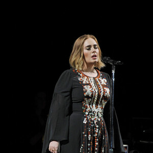 Concert de Adele à l'occasion du festival de Glastonbury le 25 juin 2016.