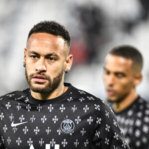 Neymar (psg) - Match de football en ligue 1 Uber Eats : Le PSG bat Bordeaux 3 - 2 au stade Matmut Atlantique le 6 novembre 2021. © Thierry Breton / Panoramic / Bestimage