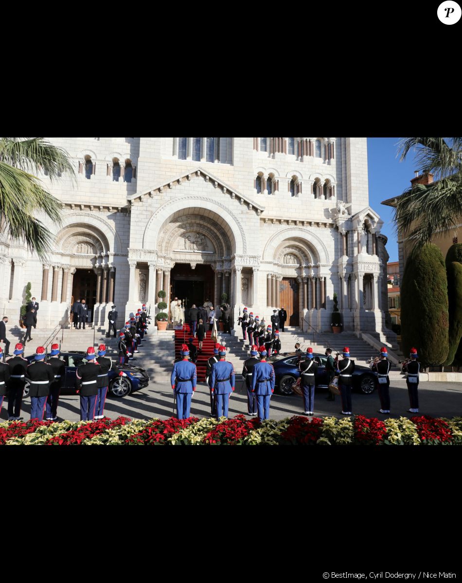 La famille princière assiste à la messe d'action de grace avec Te Deum à la cathédrale de Monaco à l'occasion de la Fête Nationale 2020 de la principauté de Monaco le 19 novembre 2020. © Cyril Dodergny / Nice Matin / Bestimage