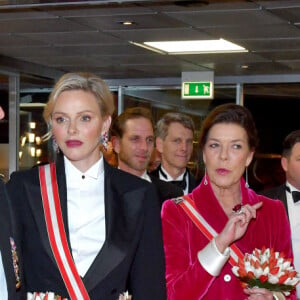 Le prince Albert II de Monaco, la princesse Charlène, Andrea Casiraghi, la princesse Caroline de Hanovre, Sean Wittstock, Beatrice Borromeo, Chantell Violet Serfontein (la femme de Sean Wittstock) - Arrivées à la soirée de gala à l'occasion de la fête nationale monégasque au Grimaldi Forum à Monaco le 19 novembre 2019. Cette année, c'est le l'opéra Lucia di Lammermoor qui est joué sur la scène de la salle des Princes. © Bruno Bebert / Pool Monaco / Bestimage