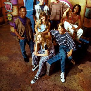 Tate Lynche, Ryan Gosling, Justin Timberlake, Nita Booth, T.J. Fantini, Christina Aguilera, Britney Spears au Mickey Mouse Club, entre 1989 et 1994.