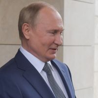Vladimir Poutine le visage gonflé : son état de santé inquiète