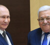 Vladimir Poutine (président de la Fédération de Russie), reçoit Mahmoud Abbas (Président de l'État de Palestine) à la résidence d'Etat "Botcharov Routcheï" à Sochi, le 22 novembre 2021.