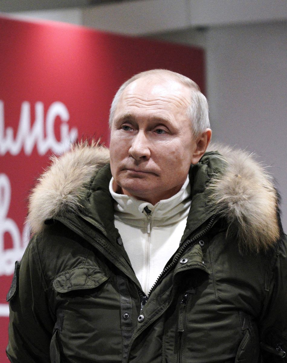 Le président russe Vladimir Poutine lors d'un concert marquant le 7ème anniversaire de la réunification de la République de Crimée et de la ville de Sébastopol avec la Russie au stade Luzhniki à Moscou, Russie, le 18 mars 2021.