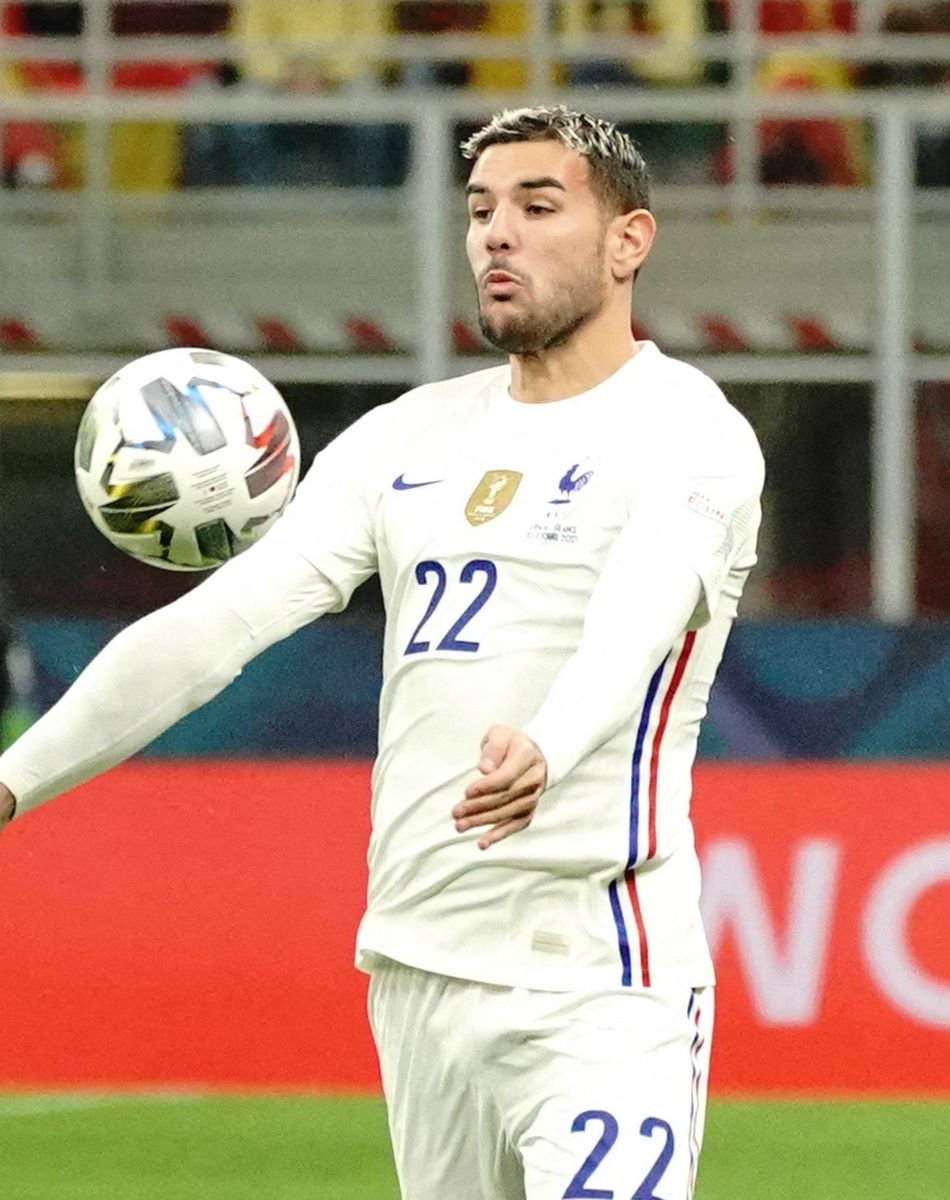 Theo Hernandez (France) : La France remporte la coupe de la Ligue des Nations en battant l'Espagne 2 buts à 1 à Milan le 10 octobre 2021. © Norbert Scanella/Panoramic/Bestimage