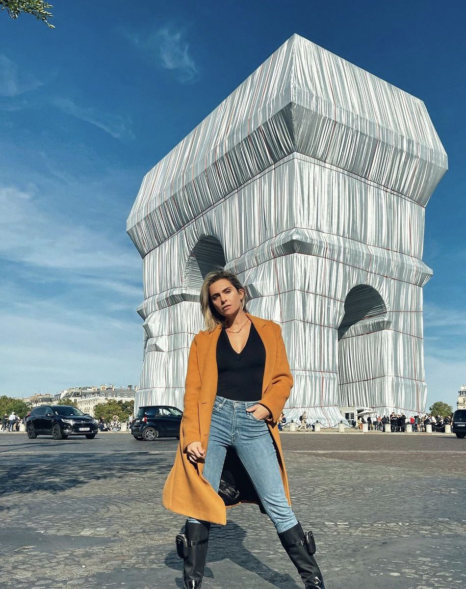 Clara Morgane à Paris. Septembre 2021.
