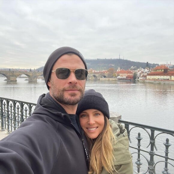 Chris Hemsworth et Elsa Pataky sur Instagram. Le 25 novembre 2021.