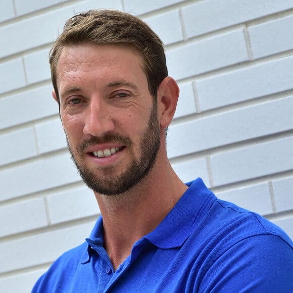 Exclusif - Le nageur Alain Bernard nouveau partenaire de l'équipementier Aqua Sphère a donné un cours de natation et présenté la nouvelle collection Aqua Sphere - Piscine Beaujon, à Paris.