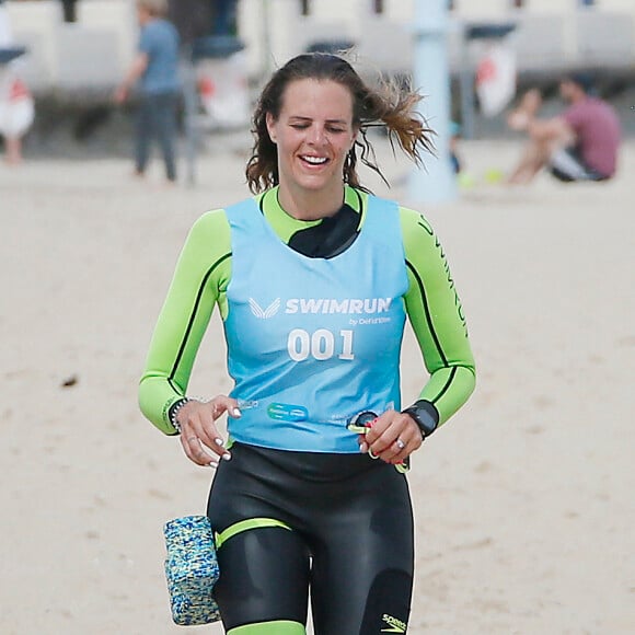 Exclusif - Laure Manaudou - La championne de natation L.Manaudou organise et lance la 1er édition de sa course, la "Swimrun" à Arcachon, France, le 23 juin 2019. Maintenant organisatrice de course avec son amie C.Gauzet, ancienne candidate de l'émission Koh-Lanta. Cette première édition de course et de nage était composée de 12 kilomètres de course dans le sable et 3 kilomètres de nage en mer. © Patrick Bernard/Bestimage