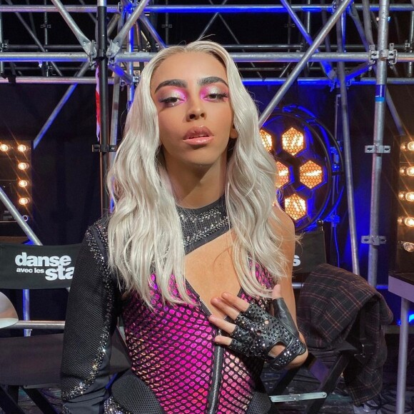 Bilal Hassani à la finale de Danse avec les stars le 26 novembre 2021