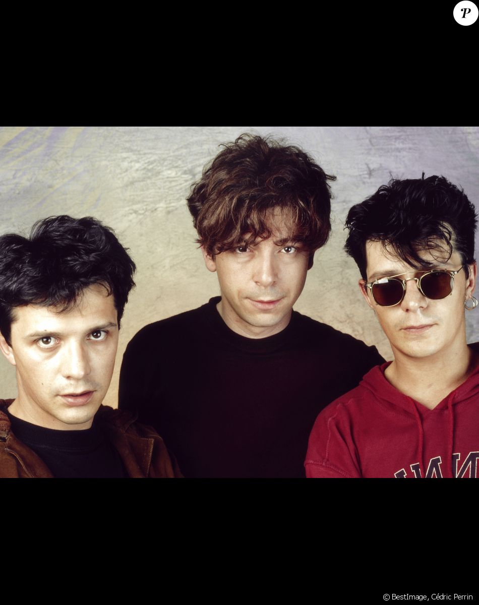 Archives - Portrait du groupe Indochine (Nicola Sirkis, Stéphane Sirkis, Dominique Nicolas) à Paris, le 30 juin 1992. © Cédric Perrin/Bestimage