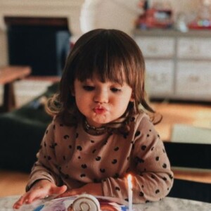 Maggy, la fille d'Alizée et Grégoire Lyonnet, a célébré ses 2 ans.