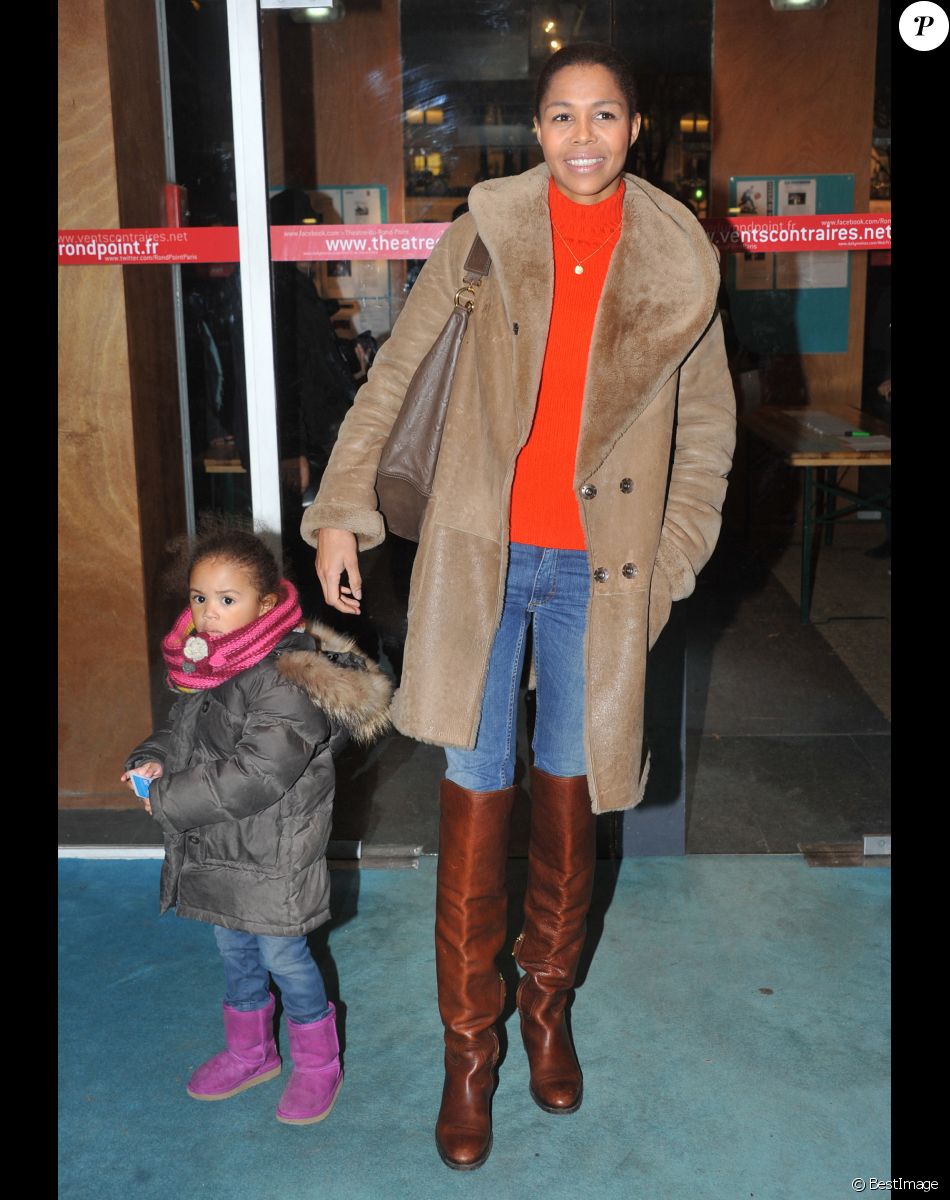 Ayo et sa fille Billie Eve - Gala contre le racisme au Theatre du Rond Point des Champs Elysees a Paris le 2 decembre 2013.