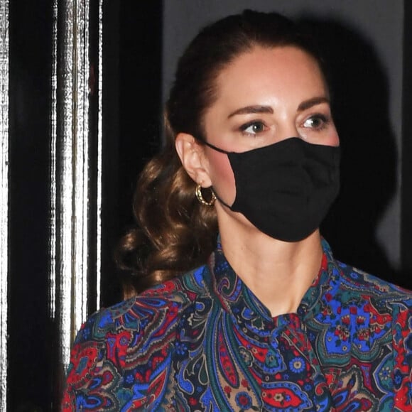 Kate Catherine Middleton, duchesse de Cambridge, en visite à l'exposition "Fabergé in London: Romance to Revolution" au Victoria and Albert Museum à Londres. Le 2 décembre 2021