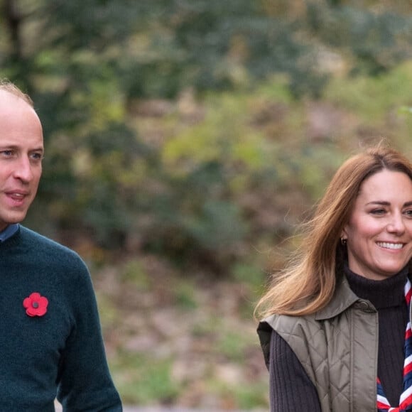 Le prince William, duc de Cambridge, Catherine Kate Middleton, duchesse de Cambridge lors d'une visite aux scouts à Alexandra Park pour leur campagne PromiseToThePlanet des scouts à Glasgow en marge de la COP26 le 1er novembre 2021.