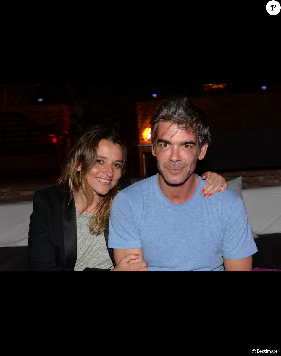 Archives - Xavier de Moulins et sa femme Anaïs Bouton (directrice des programmes de Paris Première) lors du gala du Marrakech du rire au Palais Baadi à Marrakech, le 13 juin 2015.
