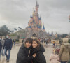 Alizée a emmené ses filles Annily et Maggy à Disneyland Paris. Décembre 2021.