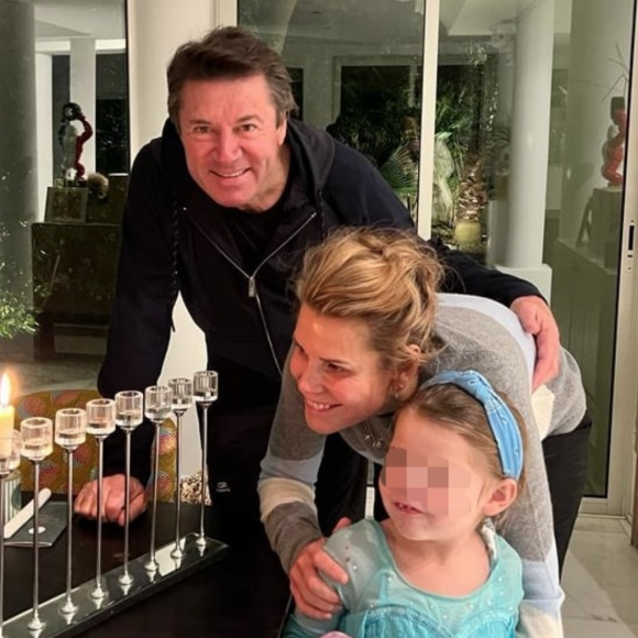 Christian Estrosi, son épouse Laura Tenoudji et leur fille Bianca. Novembre 2021.