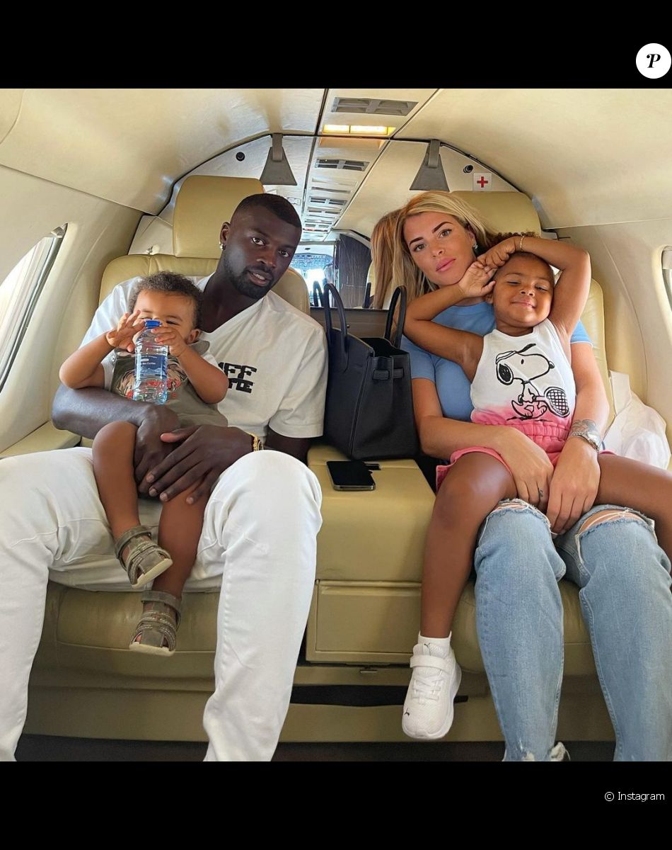 Emilie Fiorelli et M'Baye Niang avec leurs enfants Louna et Farrell