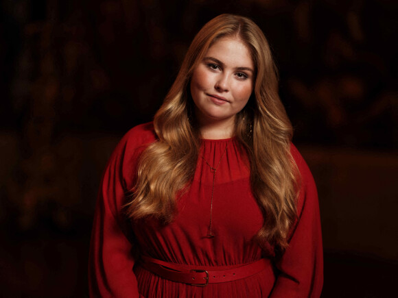 Nouveau portrait de la princesse Catharina-Amalia des Pays-Bas à l'occasion de ses 18 ans, le 7 décembre 2021. Photo prise au Huis ten Bosch Palace de La Haye, à l'automne 2021. Photo by RVD - Frank Ruiter/Royal House Of The Nethelands via Robin Utrecht/ABACAPRESS.COM