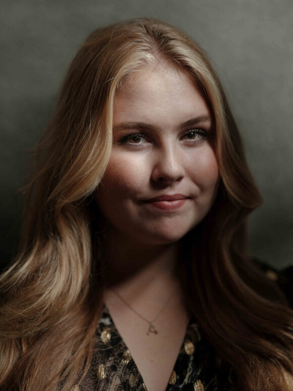 Nouveau portrait de la princesse Catharina-Amalia des Pays-Bas à l'occasion de ses 18 ans, le 7 décembre 2021. Photo prise au Huis ten Bosch Palace de La Haye, à l'automne 2021. Photo by RVD - Frank Ruiter/Royal House Of The Nethelands via Robin Utrecht/ABACAPRESS.COM